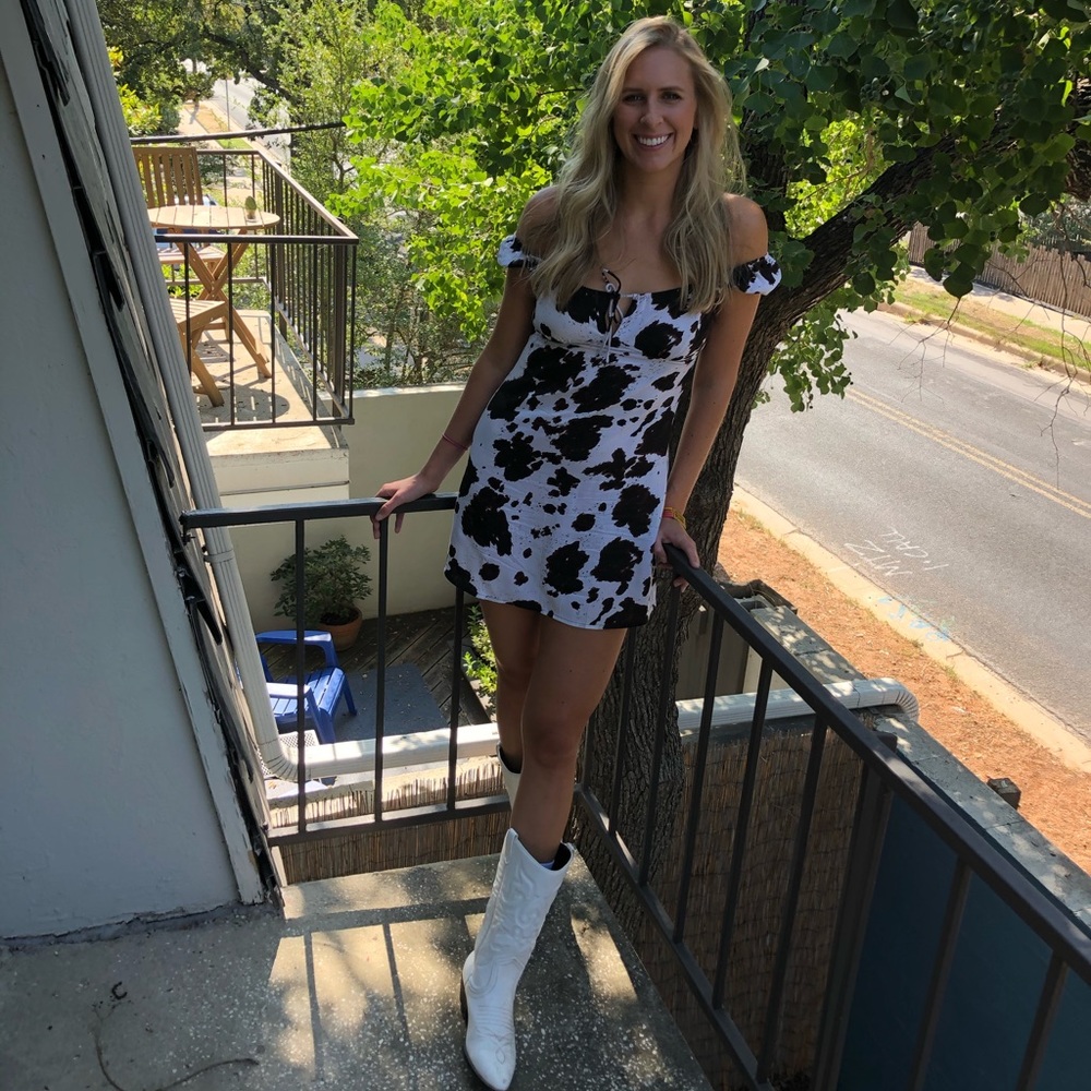 Meet your Posher, Grace